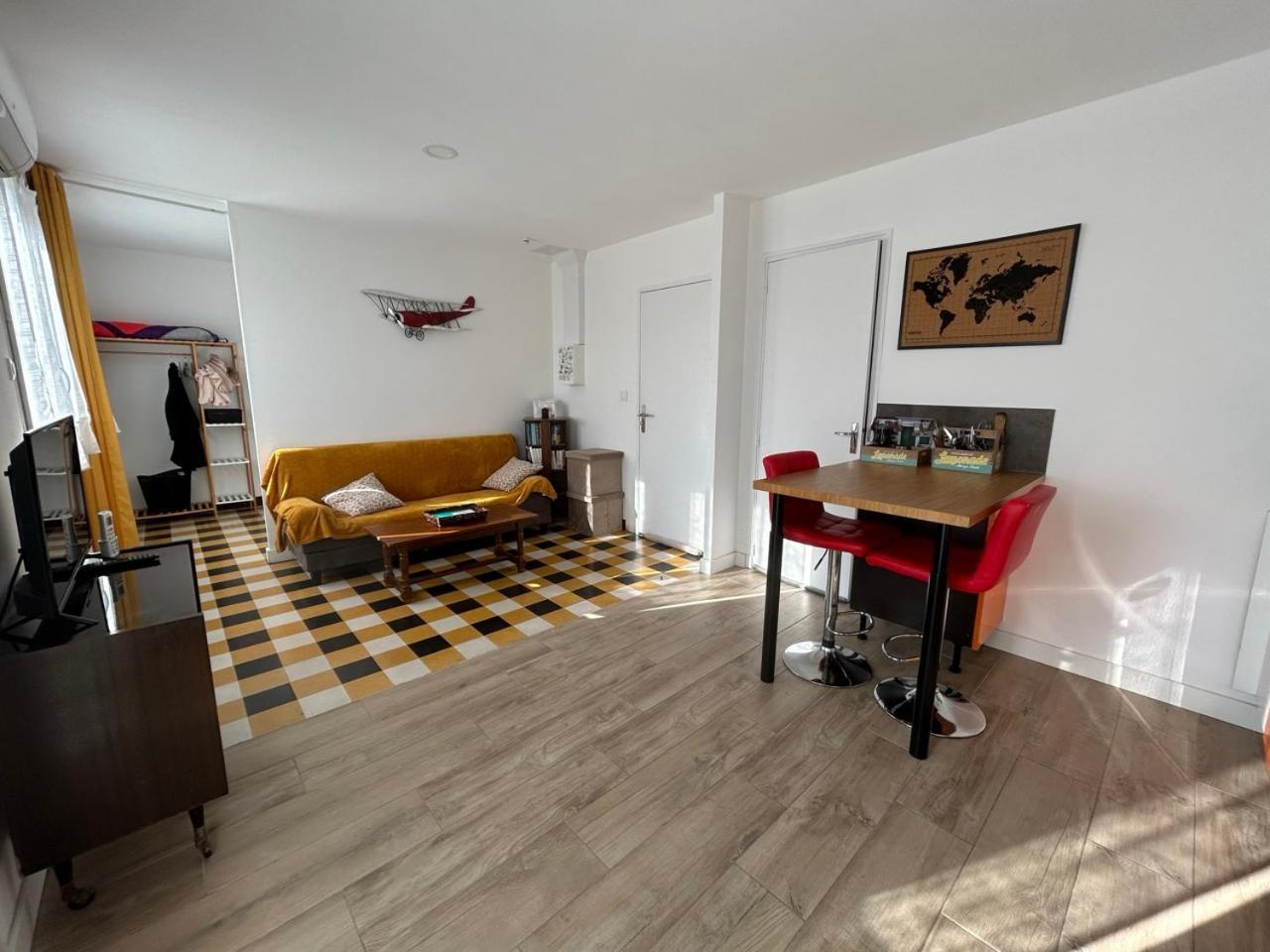 Appartement Les Voyages De Romane ناربون المظهر الخارجي الصورة
